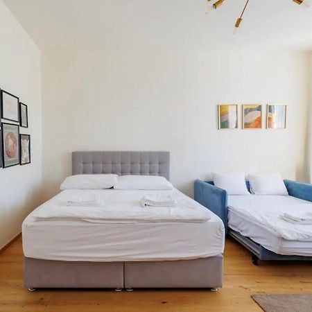 Apartment Near Hauptbahnhof - Kingsize Bed 비엔나 외부 사진
