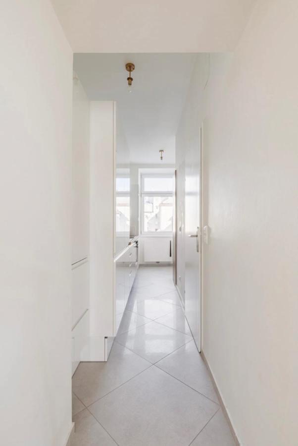 Apartment Near Hauptbahnhof - Kingsize Bed 비엔나 외부 사진